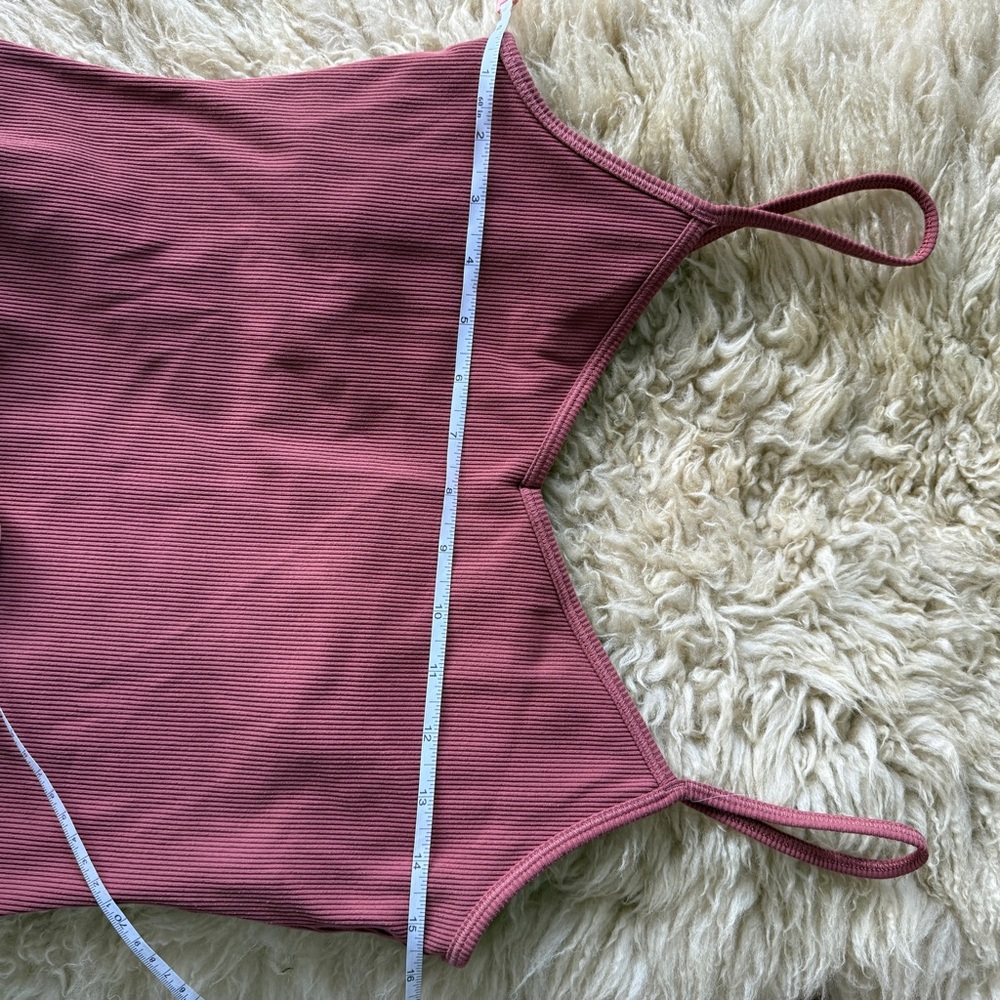 Gap Fit Ribbed V-Neck Cami Crop Tank Top - Dusty Rose - Picture 2 of 5
